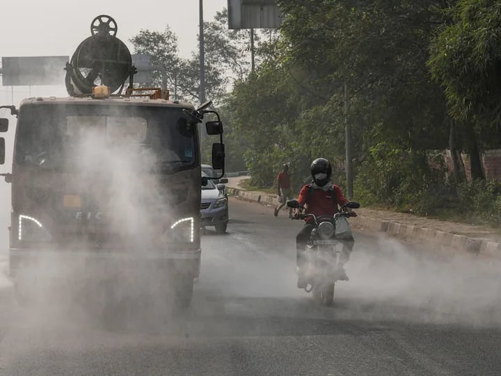 Delhi Pollution Air Quality Sustains At Poor Category GRAP Stage III Restrictions Revoked Relief For Delhi As Air Quality Improves From 'Very Poor' To 'Poor' Category