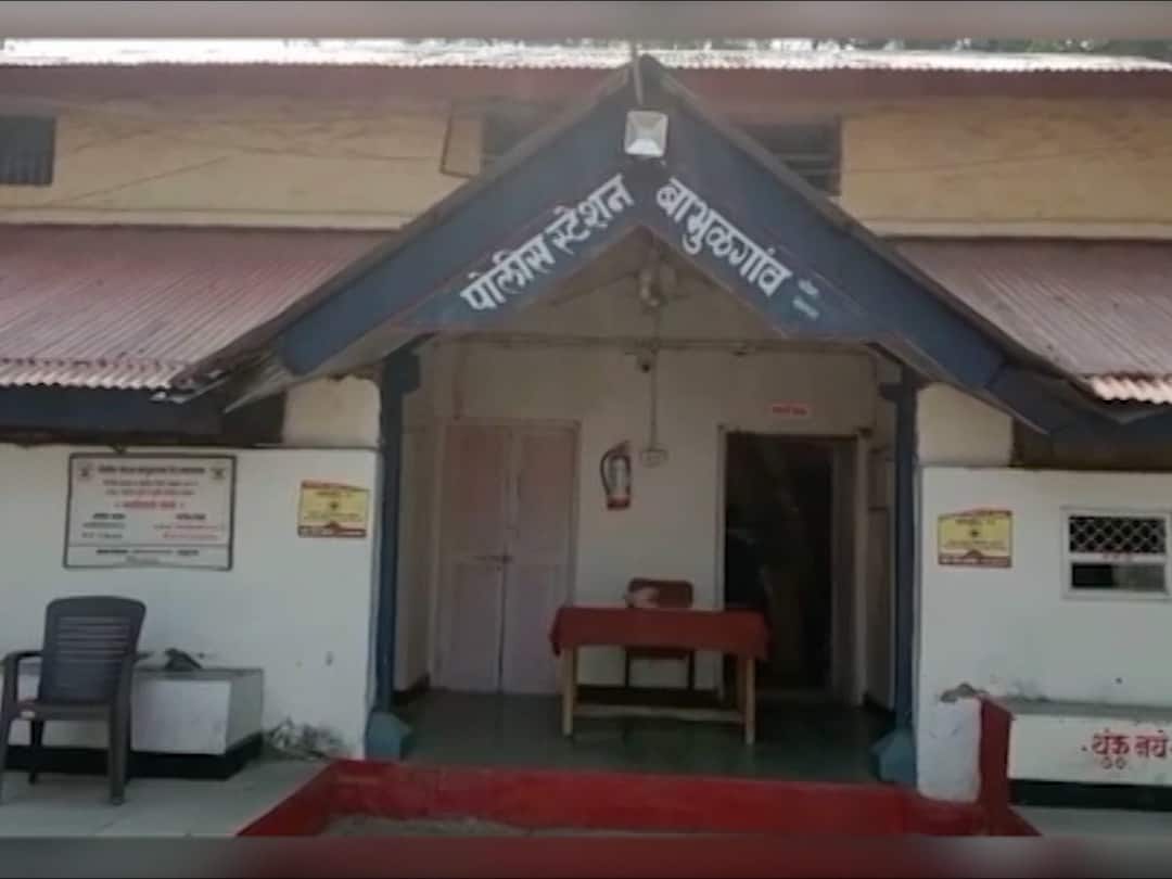 Yavatmal Crime news man loses his life as brutally beaten up on suspicion of theft three arrested Yavatmal Crime : चोरीच्या संशयातून बेदम मारहाण, तरुणाने जीव गमावला; तिघांना बेड्या