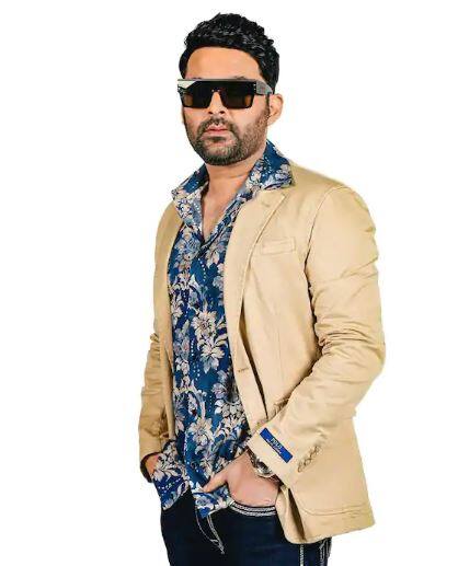 ਫੋਟੋ ਸ਼ੇਅਰ ਕਰਕੇ ਕਪਿਲ ਸ਼ਰਮਾ ਨੇ ਲੋਕਾਂ ਨੂੰ ਫਿਟਨੈੱਸ ਬਾਰੇ ਜਾਣਕਾਰੀ ਦਿੱਤੀ। ਉਸ ਨੇ ਲਿਖਿਆ, ਜੇਕਰ ਜੇਮਿੰਗ ਨਹੀਂ ਤਾਂ ਸਿਵਮਿੰਗ , ਕੁਝ ਵੀ ਕਰੋ ਪਰ ਕੁਝ ਨਾ ਕੁਝ ਕਰਦੇ ਰਹੋ।