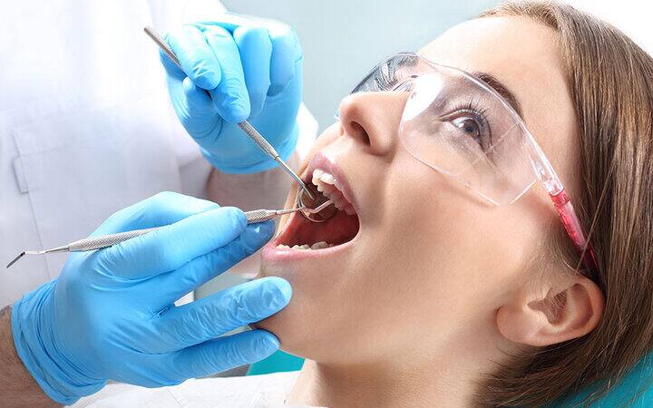 Root Canal Treatment: दांतों को कब पड़ती है रूट कैनाल ट्रीटमेंट की जरूरत, जानिए इससे जुड़ी सारी बातें Root canal treatment will save badly damaged tooth instead of removing Root Canal Treatment: दांतों को कब पड़ती है रूट कैनाल ट्रीटमेंट की जरूरत, जानिए इससे जुड़ी सारी बातें