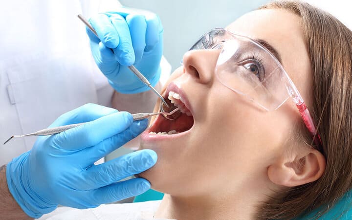 Root canal treatment will save badly damaged tooth instead of removing Root Canal Treatment: दांतों को कब पड़ती है रूट कैनाल ट्रीटमेंट की जरूरत, जानिए इससे जुड़ी सारी बातें