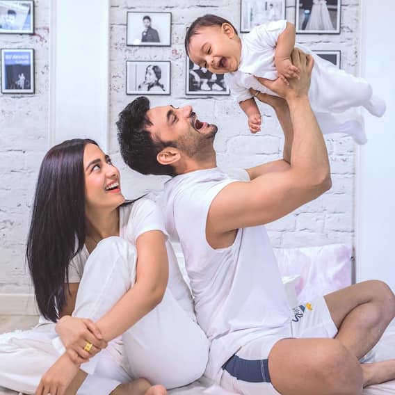 In Pics: आलिया भट्ट से लेकर करीना कपूर तक, इन बॉलीवुड एक्ट्रेस ने सिजेरियन डिलीवरी से दिया बच्चे को जन्म