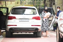 Bipasha Basu And Karan Singh Grover Give A Glimpse Of Their Newborn Baby, See FIRST PICS