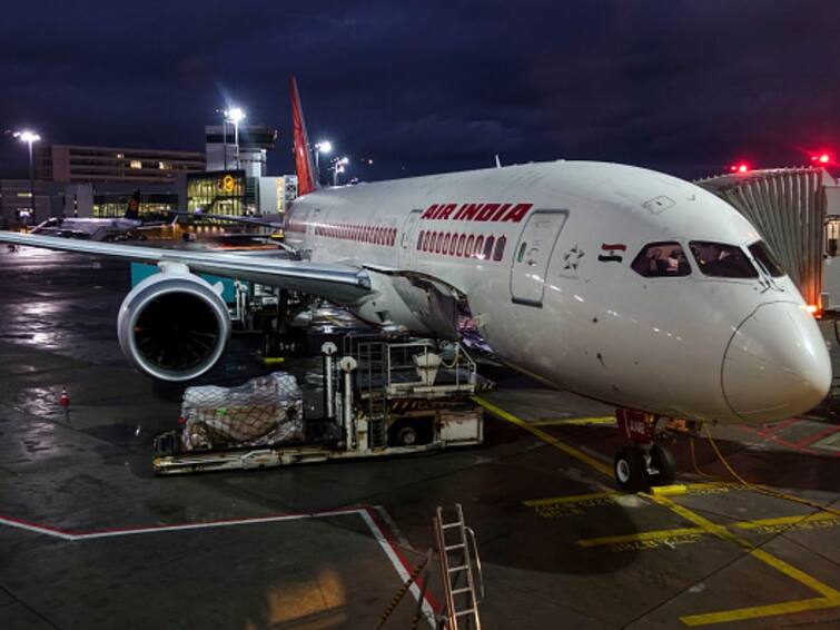 US Directs Tata-Owned Air India To Pay $121.5 Million As Passenger Refunds US Directs Tata-Owned Air India To Pay $121.5 Million As Passenger Refunds