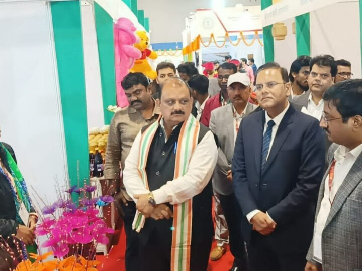 International Trade Fair 2022: झारखंड पवेलियन का मंत्री मिथिलेश ठाकुर ने किया उद्घाटन, 12 विभागों के स्टॉल लगे