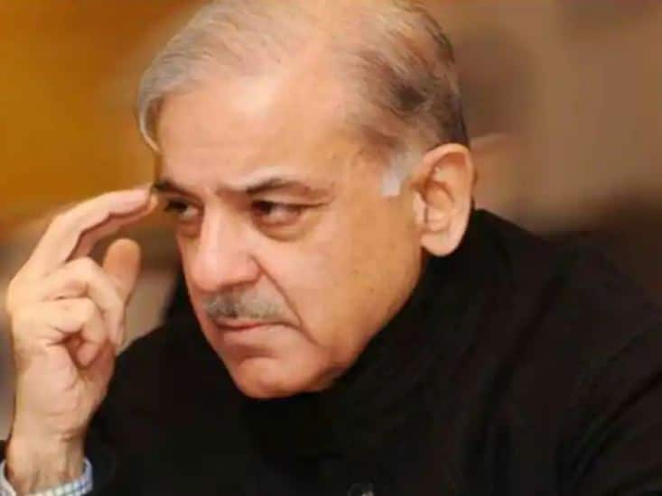 pakistan prime minister shehbaz sharif tests positive for covid 19 for the third time Shehbaz Sharif Corona Positive: ਪਾਕਿਸਤਾਨ ਦੇ PM ਸ਼ਾਹਬਾਜ਼ ਸ਼ਰੀਫ ਇੱਕ ਵਾਰ ਫਿਰ ਕੋਰੋਨਾ ਦੀ ਲਪੇਟ 'ਚ, ਤੀਜੀ ਵਾਰ ਹੋਏ ਪੀੜਤ