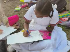 PHOTO: औरंगाबादच्या सिद्धार्थ उद्यानाच्या हिरवळीवर मुलांनी साकारला 'निसर्ग'