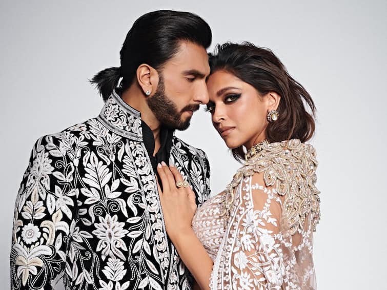 Ranveer Singh Spams Deepika Padukone's Live Session In The Best Manner Possible Ranveer Singh Spams Deepika Padukone's Live Session In The Best Manner Possible