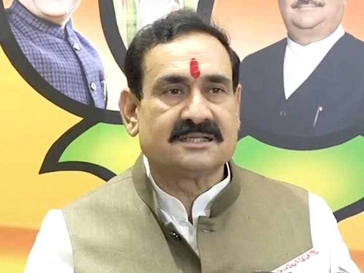 MP Minister Narottam Mishra Targets Arvind Kejriwal and Congress Says Delhi is Coughing with its CM ANN Narottam Mishra: दिल्ली के प्रदूषण और केजरीवाल की खांसी के बीच नरोत्तम मिश्रा ने खोजा कनेक्शन, जानें क्या दी सलाह