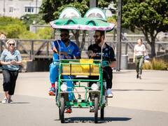 In Pics : टीम इंडिया न्यूझीलंडविरुद्ध सामन्यांसाठी सज्ज, हार्दिक-केनचं ट्रॉफीसोबतचा खास फोटोशूट पाहिलत का?
