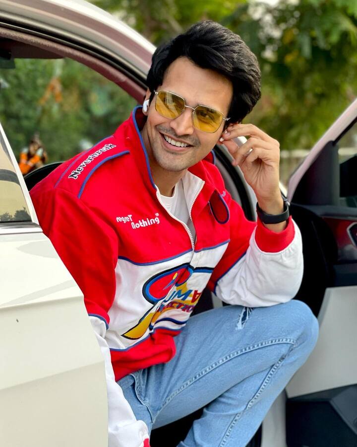 भूषण प्रधाननं नुकतेच त्याच्या डॅशिंग लूकमधील फोटो शेअर केले आहेत. (Bhushan Pradhan/instagram)