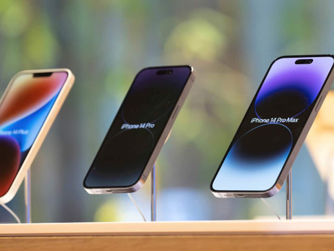 Tata may soon produce iPhones in India, acquisition talks with Wistron underway know in details iPhone: ভারতে খুব তাড়াতাড়ি আইফোন তৈরি শুরু করতে পারে টাটা কর্তৃপক্ষ, অধিগ্রহণ করতে পারে তাইওয়ানের কারখানা