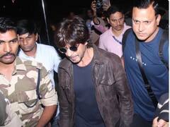 ਕੂਲ ਲੁੱਕ 'ਚ ਦਿਖੇ SRK ਤੇ ਸੁਹਾਨਾ ਨੇ ਪਹਿਨਿਆ ਮਾਸਕ , ਮੁੰਬਈ ਏਅਰਪੋਰਟ 'ਤੇ ਨਜ਼ਰ ਆਈ ਪਿਓ-ਧੀ ਦੀ ਜੋੜੀ