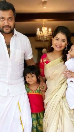 பாபி சிம்ஹா-ரேஷ்மி மேனன் ஜோடியின் அழகு குட்டிச் செல்லங்களின் க்யூட் போட்டாேஸ்!