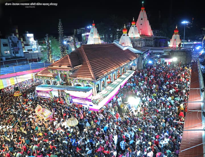 तिसऱ्या दिवशी ढगाळ वातावरणामुळे किरणोत्सव होऊ शकला नव्हता.