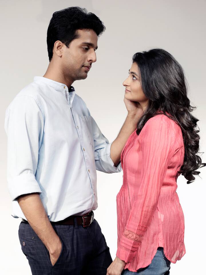 ফের পরিচালনায় সমদর্শী দত্ত (Samadarshi Dutta)। ক্লিক (Klikk) ওটিটি প্ল্যাটফর্মে বছরের শেষেই মুক্তি পাবে তাঁর নতুন ওয়েব সিরিজ।