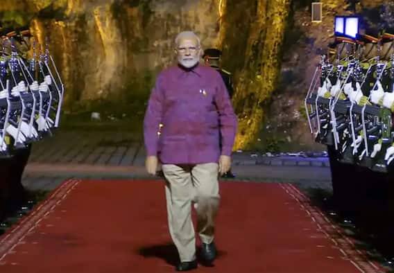 ગરુડ વિષ્ણુ કેંકણા કલ્ચરલ પાર્કમાં અનૌપચારિક વાતાવરણમાં ડિનરનું આયોજન કરવામાં આવ્યું હતું. આ દરમિયાન ડાન્સ પરફોર્મન્સ પણ કરવામાં આવ્યું હતું.
