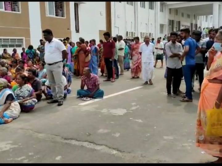 கரூரில் விஷவாயு தாக்கி இறந்த 3 தொழிலாளர்கள் - உடலை வாங்க உறவினர்கள் மறுப்பு