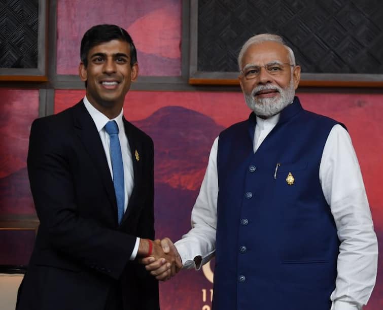 G 20 Summit: Know what PM Modi gifts UK Prime Minister Rishi Sunak and US president Joe Biden PM Modi Gift: પીએમ મોદીએ જી-20 મીટિંગ દરમિયાન ઋષિ સુનક અને બાઈડેનને શું ગિફ્ટ આપી ? જાણીને ચોંકી જશો