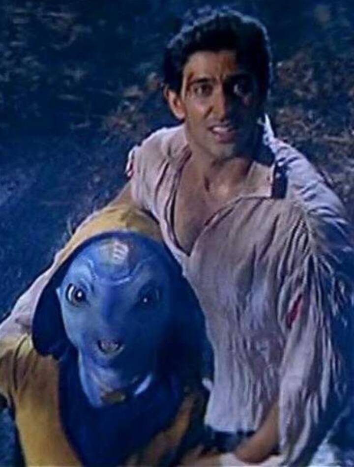 स्पेसशिप और एलियन पर आधारित बॉलीवुड फिल्म 'कोई मिल गया' (Koi Mil Gaya) साल 2003 में आई थी. इस फिल्म में ऋतिक रोशन और प्रीति जिंटा मुख्य भूमिका में थे.