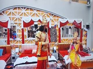 Bigg Boss 6 Tamil :  ‘சிறு’ நீர் வேண்டும் என கேட்ட ரச்சிதா.. லுக்கு விட்ட ராபர்ட்.. ரகளையான பிக்பாஸ் வீடு!