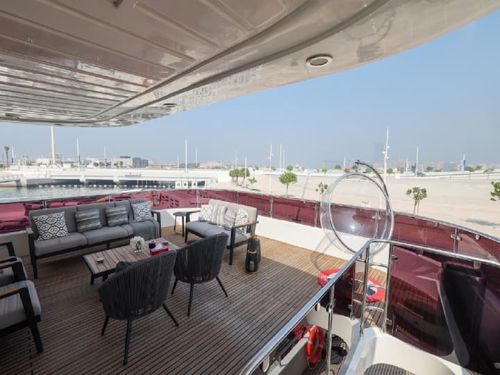 Those who don't have tickets but have thousands of dollars to spare can watch the game on a big screen from the top deck of a $20,000-a-night yacht with the bay's financial center skyline in the backdrop. ( Image Source: AFP )