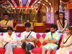 बिग बॉस ने कंटेस्टेंट्स की अच्छे से की बेइज्जती, खुले में सिगरेट पीने पर लगाई क्लास