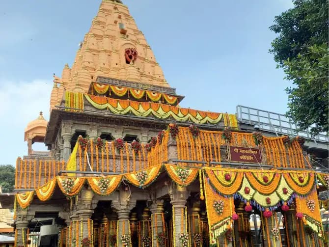 Madhya Pradesh Ban On Entry Of Devotees In Sanctorum Of Mahakaleshwar Temple Till January 5 Know Reason | Ujjain News: महाकालेश्वर मंदिर के गर्भगृह में 5 जनवरी तक श्रद्धालुओं के प्रवेश पर