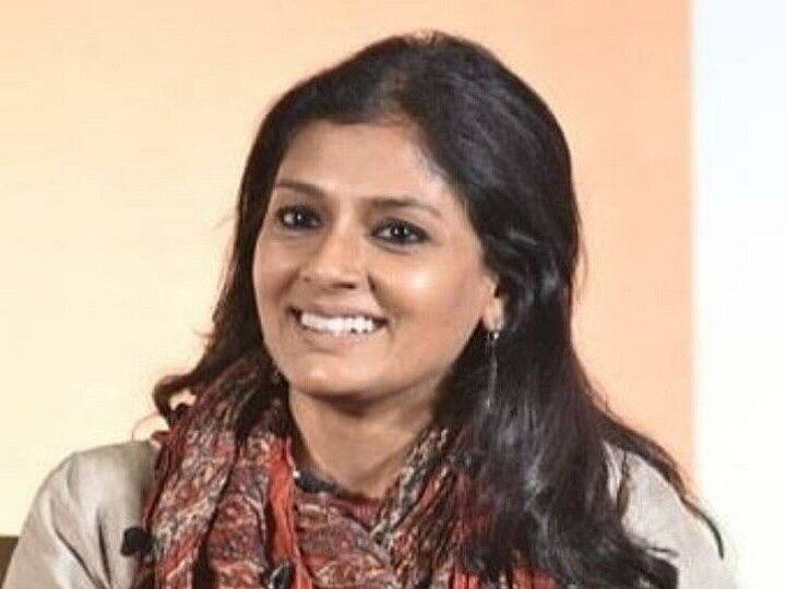 ਆਪਣੀ ਦਮਦਾਰ ਅਦਾਕਾਰੀ ਲਈ ਜਾਣੀ ਜਾਂਦੀ ਅਦਾਕਾਰਾ ਨੰਦਿਤਾ ਦਾਸ ਨੂੰ ਵੀ ਆਪਣੇ ਸਾਂਵਲੇ ਰੰਗ ਕਾਰਨ ਆਲੋਚਨਾਵਾਂ ਦਾ ਸਾਹਮਣਾ ਕਰਨਾ ਪਿਆ। ਇੱਕ ਇੰਟਰਵਿਊ ਦੌਰਾਨ ਅਦਾਕਾਰਾ ਨੇ ਬਾਲੀਵੁੱਡ ਵਿੱਚ ਰੰਗਭੇਦ ਲਈ ਗੀਤਾਂ ਨੂੰ ਜ਼ਿੰਮੇਵਾਰ ਠਹਿਰਾਇਆ। ਉਨ੍ਹਾਂ ਨੇ ਕਿਹਾ ਸੀ ਕਿ ਬਾਲੀਵੁੱਡ ਫਿਲਮਾਂ 'ਚ ਗੀਤ ਸਿਰਫ ਗੋਰੇ ਰੰਗ 'ਤੇ ਹੀ ਬਣਾਏ ਜਾਂਦੇ ਹਨ, ਜਿਨ੍ਹਾਂ ਨੂੰ ਸੁਣ ਕੇ ਲੋਕਾਂ ਦੇ ਮਨਾਂ 'ਚ ਇਹੀ ਬੈਠਿਆ ਹੋਇਆ ਹੈ ਕਿ ਖੂਬਸੂਰਤੀ ਦਾ ਮਤਲਬ ਗੋਰਾ ਰੰਗ।