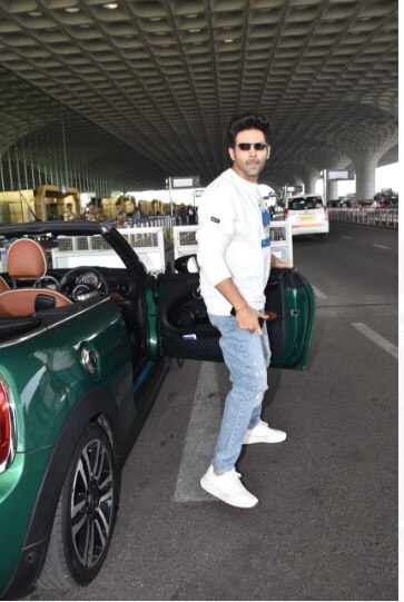 Ranveer Singh Drives In Rs. 4 CR Aston Martin Car , Deepika Padukone, Disha Patani Leave For Dubai