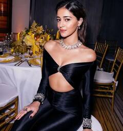 Ananya Panday Photos : ਬਲੈਕ ਜੰਪਸੂਟ 'ਚ ਅਨੰਨਿਆ ਪਾਂਡੇ ਨੇ ਫਲਾਂਟ ਕੀਤਾ ਪਰਫੈਕਟ ਫਿਗਰ , ਤਸਵੀਰਾਂ ਦੇਖ ਕੇ ਫ਼ੈਨਜ ਬੋਲੇ - ਸਟਨਿੰਗ ਸਟਾਰ