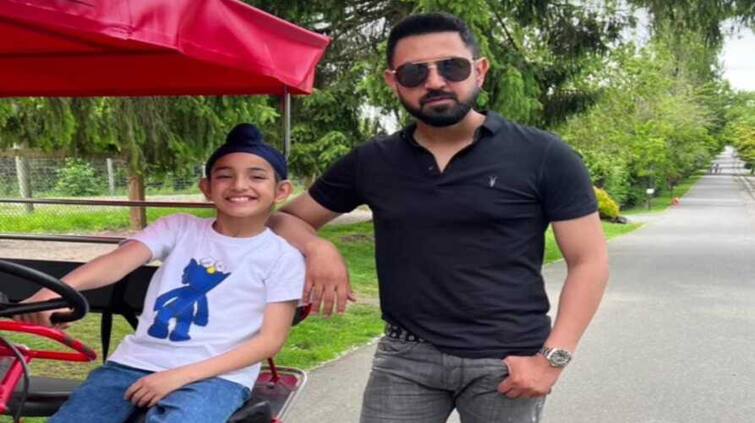 shinda grewal shares photo with his dad and actor singer gippy grewal says koi cheez nahi vaddi peyo putt di yaari to Shinda Grewal: ਸ਼ਿੰਦਾ ਗਰੇਵਾਲ ਨੇ ਪਾਪਾ ਗਿੱਪੀ ਨਾਲ ਸ਼ੇਅਰ ਕੀਤੀ ਤਸਵੀਰ, ਕਿਹਾ- ਕੋਈ ਚੀਜ਼ ਨੀ ਵੱਡੀ ਪਿਓ-ਪੁੱਤ ਦੀ ਯਾਰੀ ਤੋਂ