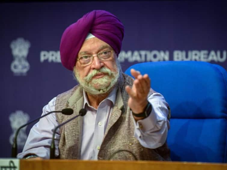 No Pressure, Says Hardeep Singh Puri Ahead Of Russian Oil Price Cap Deadline No Pressure, Says Hardeep Singh Puri Ahead Of Russian Oil Price Cap Deadline