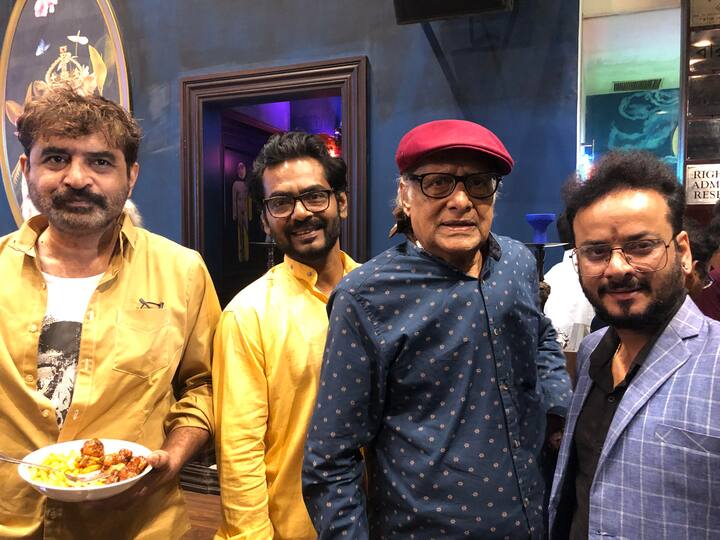 গল্পটির প্রেক্ষাপট মূলত আবর্তিত হয়েছে দুই বন্ধুকে ঘিরে। দুই বন্ধুর নাম বিল্টু আর রানা।