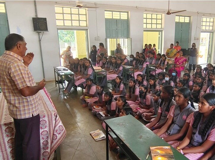 இல்லம் தேடி கல்வி, எண்ணும் எழுத்தும் திட்டங்களை உடனடியாகக் கைவிடுக: அகில இந்திய கல்விப் பாதுகாப்புக் குழு வலியுறுத்தல்