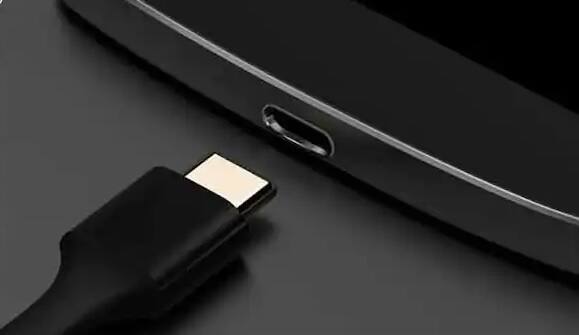 দেশে যেভাবে বাড়ছে ই-ওয়েস্ট তথা খারাপ হওয়া ইলেকট্রনিক সামগ্রীর পরিমাণ, সেটাই মাথায় রেখেই নতুন ভাবনা।