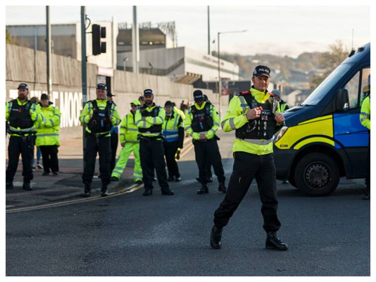 British Sikh Taxi Driver 'Killed' On Duty In UK, 35-Year-Old Man Charged With Murder British Sikh Taxi Driver 'Killed' On Duty In UK, 35-Year-Old Man Charged With Murder