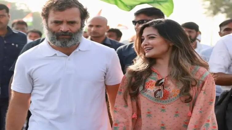 pooja-bhatt-riya-sen-joins-rahul-gandhi-on-congress-bharat-jodo-yatra-in-maharashtra Bharat Jodo Yatra: ਬਾਲੀਵੁੱਡ ਅਦਾਕਾਰਾ ਰੀਆ ਸੇਨ ਵੀ ਹੋਈ ਰਾਹੁਲ ਗਾਂਧੀ ਦੀ ਭਾਰਤ ਜੋੜੋ ਯਾਤਰਾ ‘ਚ ਸ਼ਾਮਲ, ਤਸਵੀਰਾਂ ਹੋ ਰਹੀਆਂ ਵਾਇਰਲ