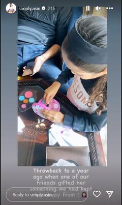 पापा का मेकअप करती दिखी एक्ट्रेस Asin की 4 साल की बेटी, खूबसूरत तस्वीरें जीत लेंगी आपकी भी दिल!