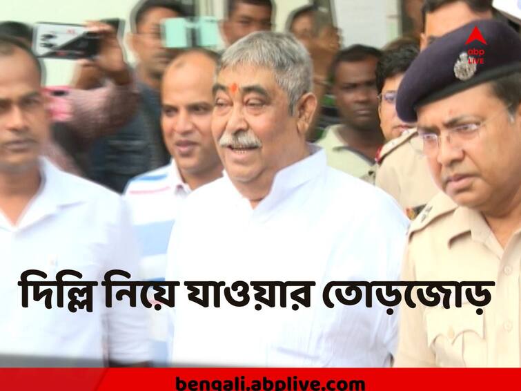 ED arrests TMC leader Anubrata Mondal in cattle smuggling case, to be sent to Delhi Anubrata Mondal : অনুব্রতকে দিল্লি নিয়ে যাওয়ার তোড়জোড়, সায়গলের মুখোমুখি জিজ্ঞাসাবাদের চেষ্টা