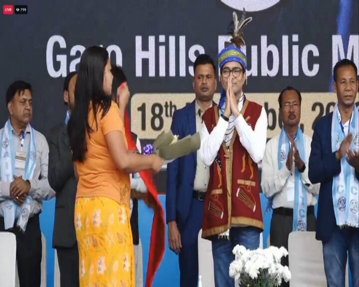 ‘এটাই কি ডবল ইঞ্জিন সরকারের নীতি?’ আক্রমণ অভিষেক বন্দ্যোপাধ্যায়ের। মেঘালয়ে তৃণমূলের নতুন কার্যালয় উদ্বোধন করেন অভিষেক।