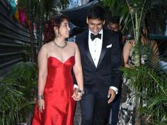 Ira Khan Engagement : आमिर ख़ान की बेटी Ira Khan की हुई सगाई, ब्वॉयफ्रेंड नुपुर शिखरे का हाथ थामे दिखीं मिस्टर परफेक्शनिस्ट की लाडली