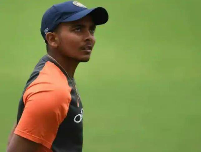 Akash chopra furious over prithvi shaw selected new zealand series know what he said IND vs NZ: ન્યૂઝીલેન્ડ પ્રવાસમાં પૃથ્વી શોનું સિલેક્શન નહી થવા પર ભડક્યો આકાશ ચોપડા, કહી આ વાત