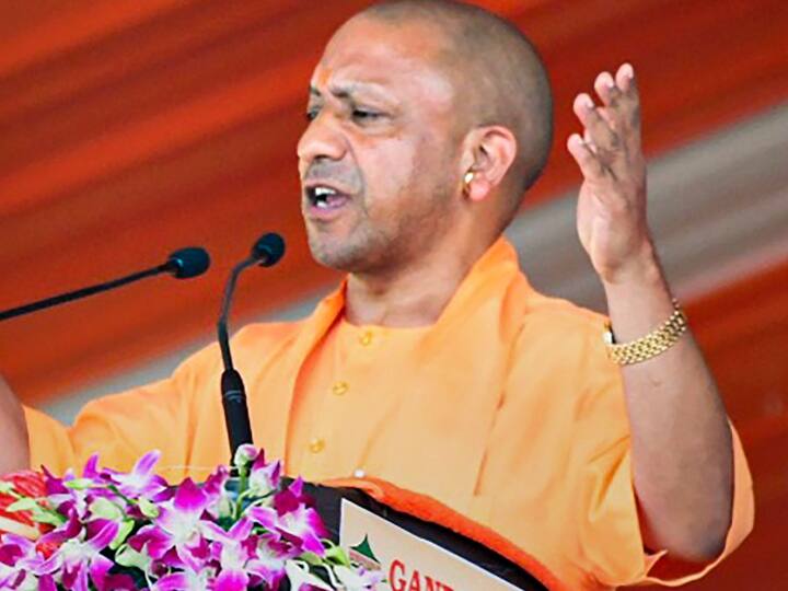 प्रयागराज, आगरा और गाजियाबाद में पुलिस कमिश्नर प्रणाली लागू, योगी आदित्यनाथ की कैबिनेट ने लिया फैसला Police commissionerate system implemented in Prayagraj, Agra and Ghaziabad, Yogi Adityanath's cabinet took decision ANN प्रयागराज, आगरा और गाजियाबाद में पुलिस कमिश्नर प्रणाली लागू, योगी आदित्यनाथ की कैबिनेट ने लिया फैसला