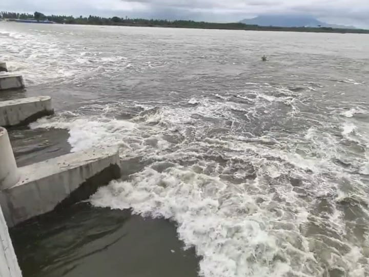 கரூர் மாயனூர் கதவணைக்கு  தண்ணீர் வரத்து குறைவு