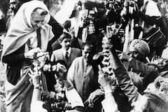Indira Gandhi Birth Anniversary : पहिल्या महिला पंतप्रधान इंधिरा गांधींचा जीवनप्रवास!