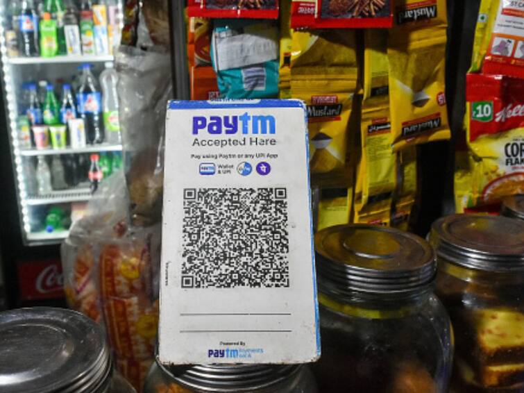 Paytm One 97 Communications Shares Dip Another 2 Per Cent In Early Trade A Day After Crashing Over 10 Per Cent Paytm Shares Dip Another 2 Per Cent In Early Trade, A Day After Crashing Over 10 Per Cent