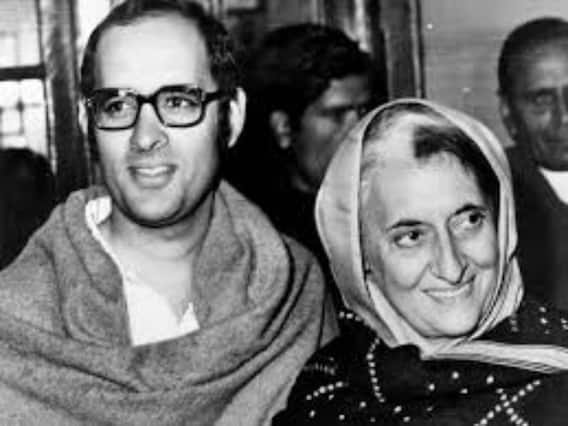 Indira Gandhi Birth Anniversary: इंदिरा गांधी की जयंती कल, देखें 'आयरन लेडी' की खास तस्वीरें
