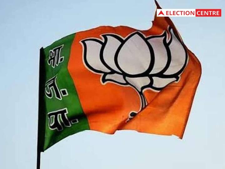 Delhi MCD Election 2022 CM Yogi Adityanath Rajnath Singh Keshav Prasad Maurya star campaigner in Delhi municipal Corporation Election MCD Election 2022: यूपी के दिग्गजों का जमावड़ा, सीएम योगी समेत स्टार प्रचारक की लिस्ट में इन सांसदों को मिली जगह