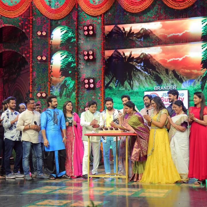 ఫ్యామిలీ ఆడియెన్స్ ని ఈ సీరియల్ బాగా ఆకట్టుకుంటుంది. Image Credit: Gnapika Entertainments/ Instagram